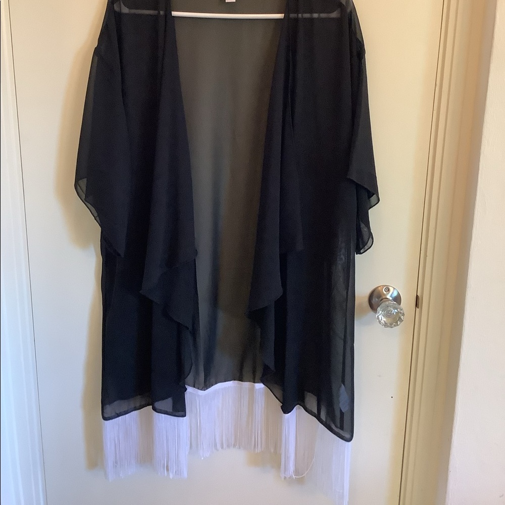 LuLaRoe Monroe cover-up